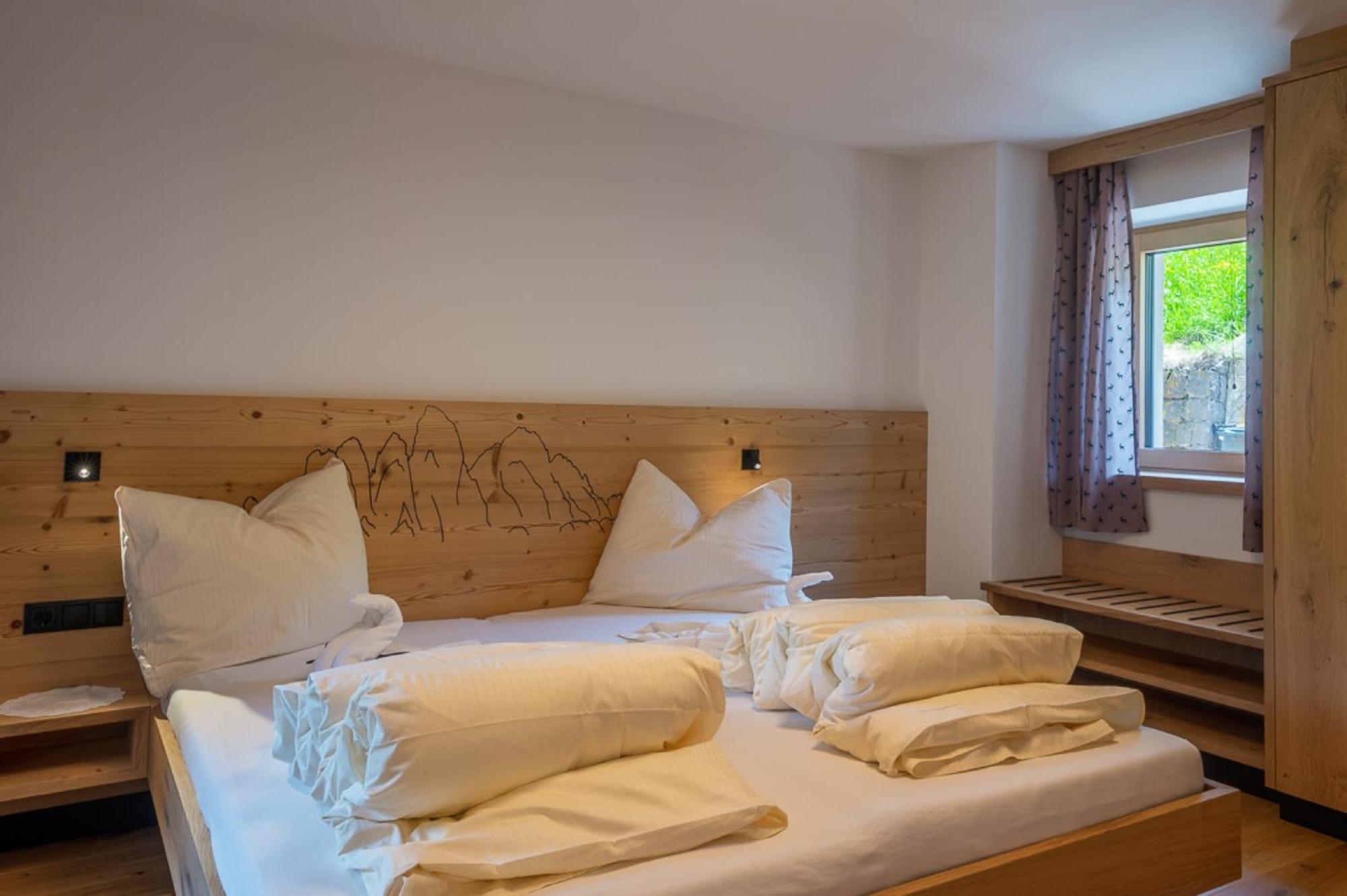 Planerhof Apartment Alpenrose Funes  Buitenkant foto